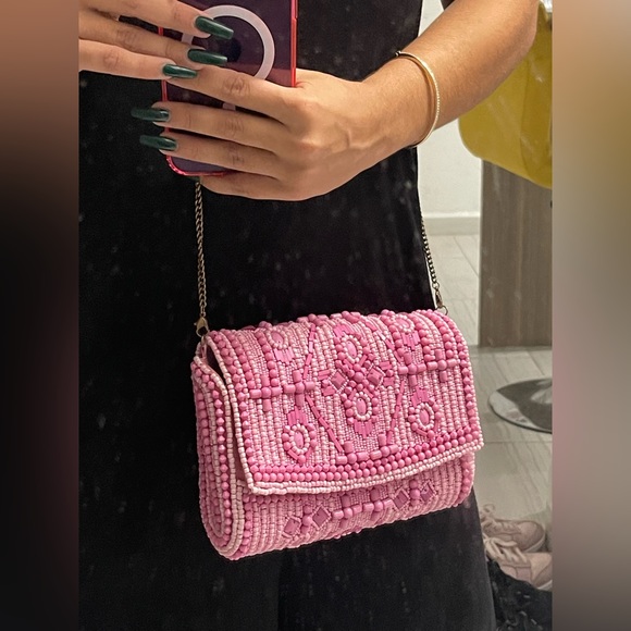 Antik Kraft Handbags - Pink beaded Purse